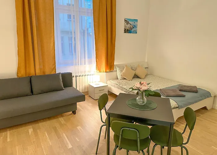 Cozy Apartment By Wenceslas Square And Main Train Station