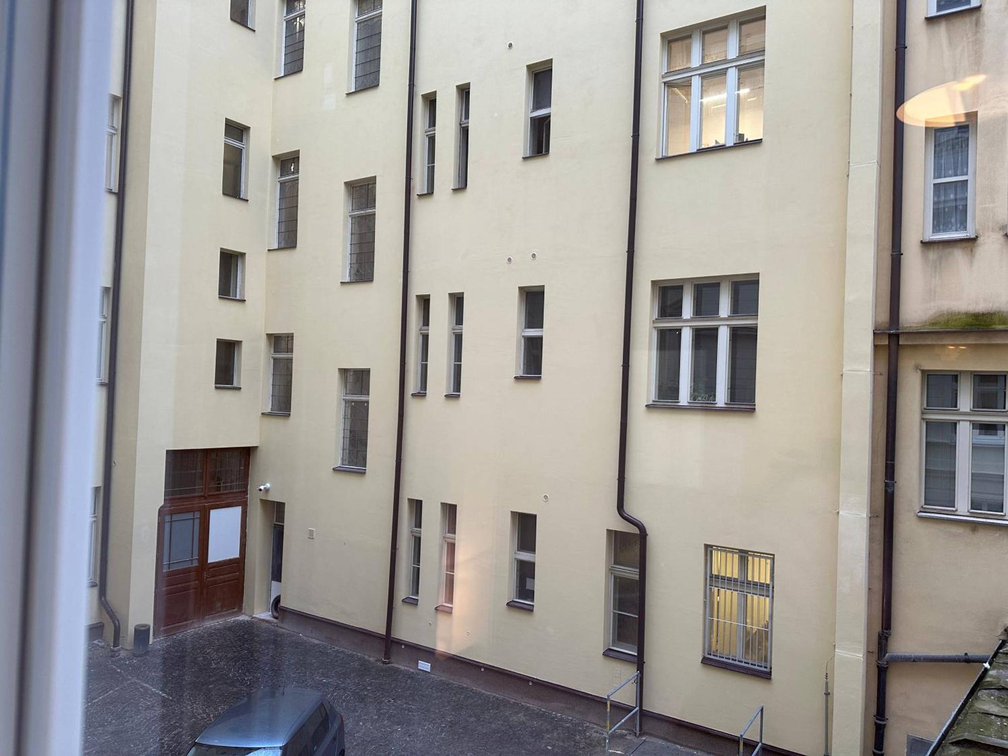 Cozy By Wenceslas Square And Main Train Station Appartamento