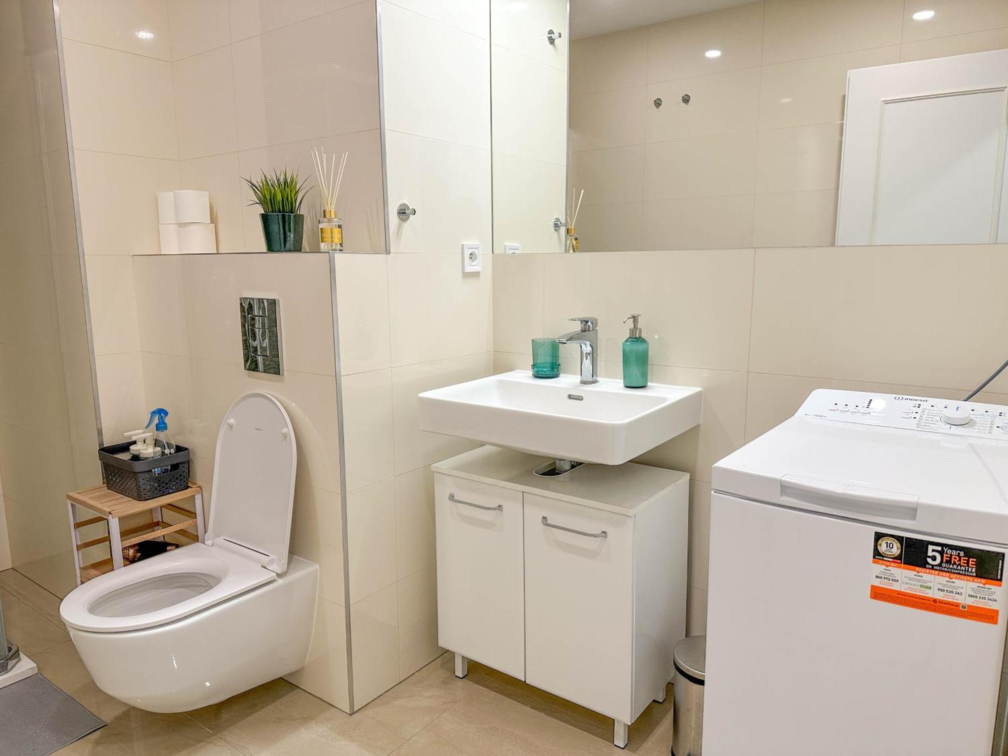 Cozy By Wenceslas Square And Main Train Station Appartamento Praga